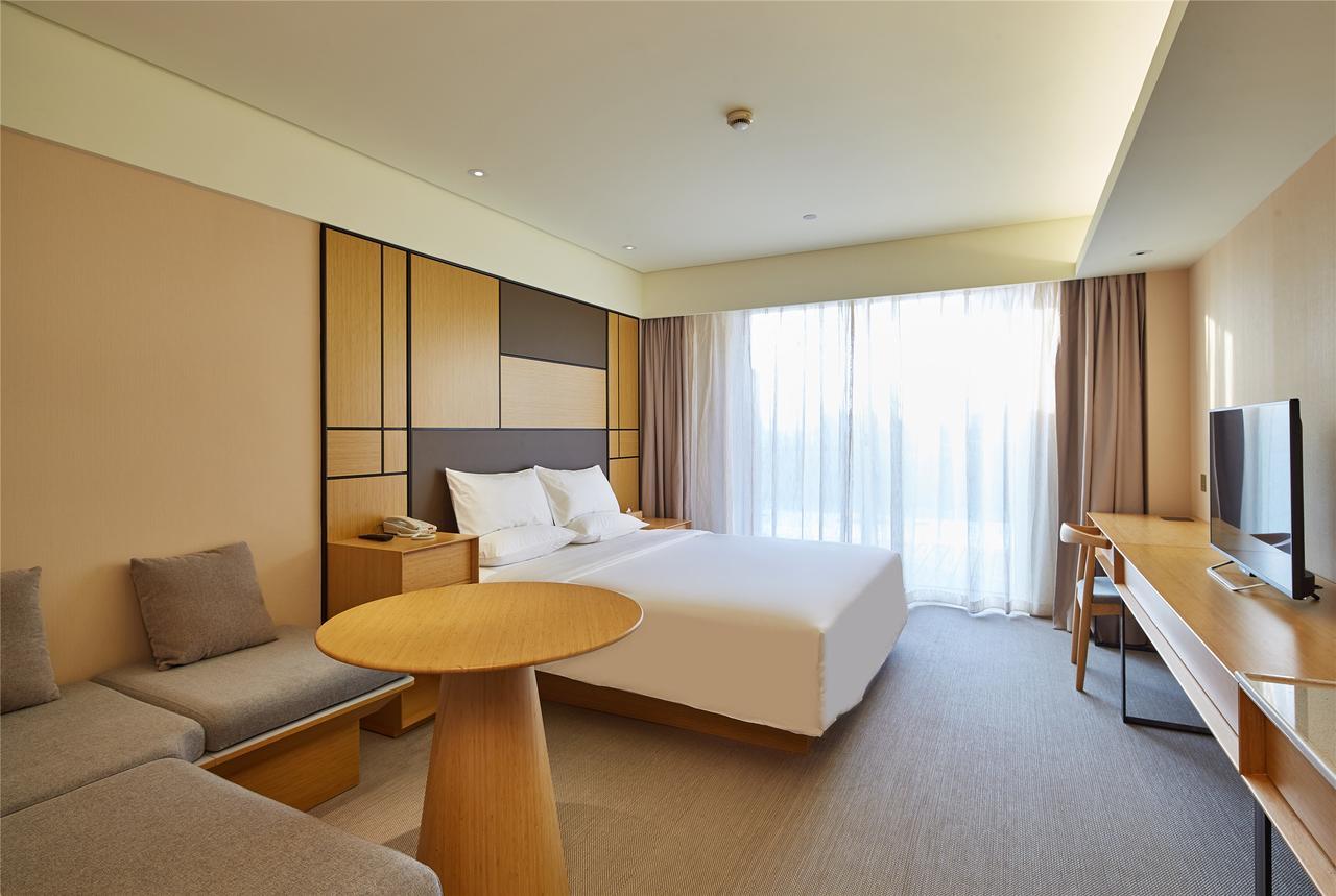 Ji Hotel Changchun Oriental Plaza Екстер'єр фото