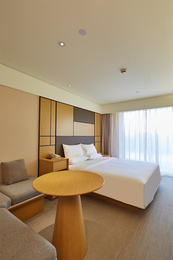 Ji Hotel Changchun Oriental Plaza Екстер'єр фото
